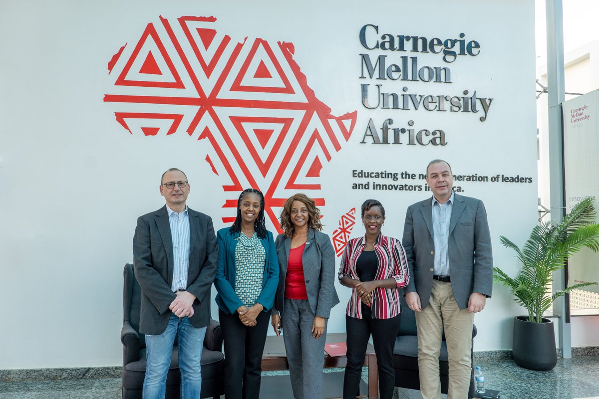 cmu_africa's tweet photo. A team from Enrollment Management and Student Success recently held a meeting with executives from @BoschGlobal to explore possible partnerships. The discussion included the prospect of placing students in several Bosch offices across Africa for internships.
#Collaboration https://t.co/nBQMFgHEQu