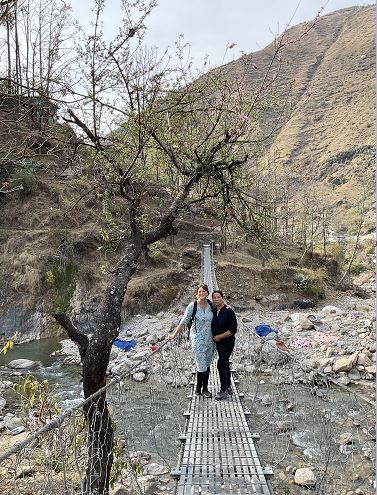 AusAmbNP's tweet photo. In remote Khaptad Chhanna RM, with 🇦🇺 funding, @dfat’s ANCP partner Australian Himalayan Foundation &amp; @actionfornepal have supported over 100 health workers to deliver improved services through training &amp; contributions of equipment Special🙏to 🇳🇵's #FCHV. https://t.co/s8zDPDD8ir