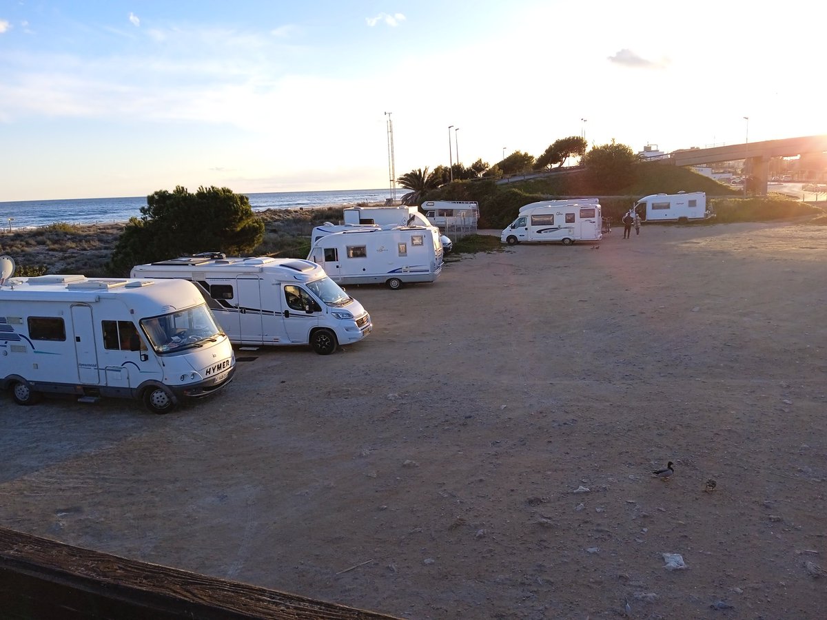 Defensem els Muntanyans i el Gorg tweet media