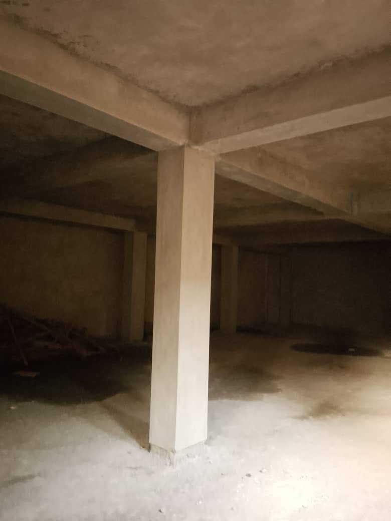 ecoconcreteUG's tweet photo. Plastering finishes in multi-storey structures are not just aesthetical, but also enhance structural integrity and fire resistance. From trowel to texture, each layer adds strength and style. #ecoconcrete #Construction #Engineering #Plastering https://t.co/1XQyusIs3u