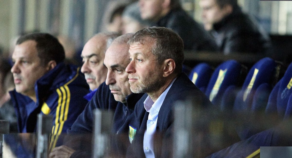 Roman Abramovich: Should Chelsea fans still love him? Simon Kuper and Mehreen Khan's new episode is about the man who came from Russia to reshape the Premier League. Listen now:
linktr.ee/heroesandhumans