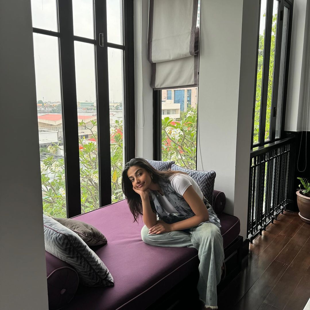 GJvbd-2boAAcsJw?format=jpg&name=medium