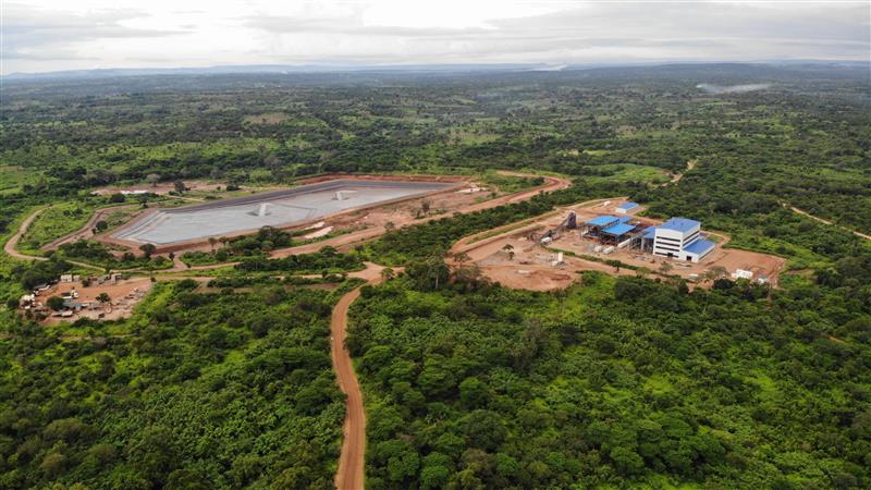 WalkaboutRes's tweet image. The latest bird's eye view of the expansive @LindiJumbo mine site, poised for imminent go live, with a projected life of mine of 24+ years.
 
#WalkaboutResources #GraphiteMine #Tanzania #LindiJumbo