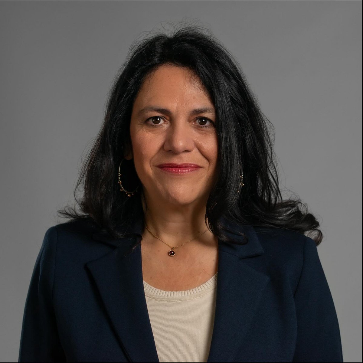 Rom_Aux's tweet photo. Wir freuen uns über den Neuzugang: Prof. Dr. Daniela Pietrini ist die neue Inhaberin des  Lehrstuhls für Romanische Sprachwissenschaft an der Uni Augsburg.

Herzlich willkommen und einen guten Start! https://t.co/3CrsXG2acJ