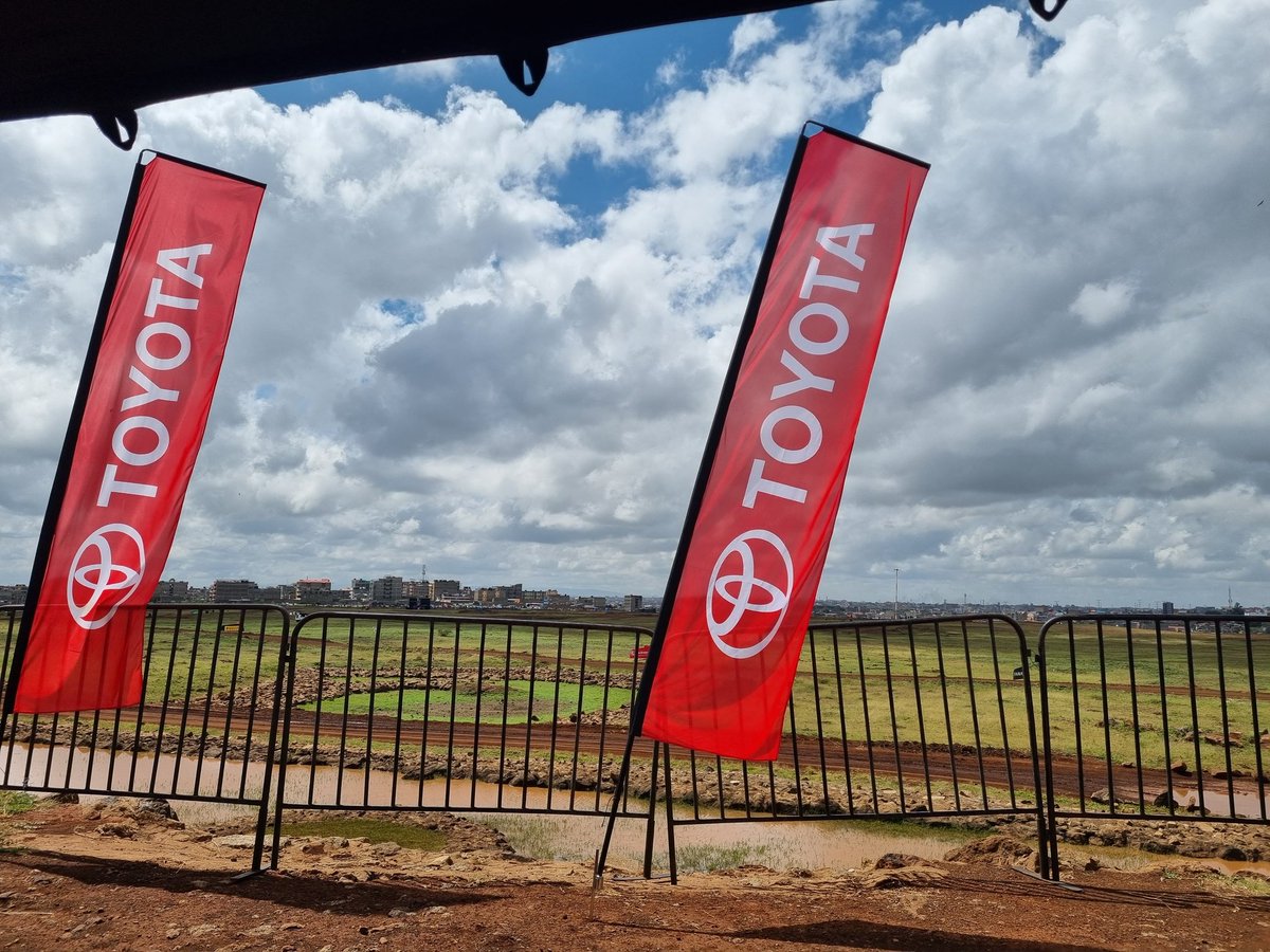 EkwenyeD's tweet image. Good morning 🌄. Kasarani  pap 

#ItsInourDNA #CFAOMotorsDrivesKenya