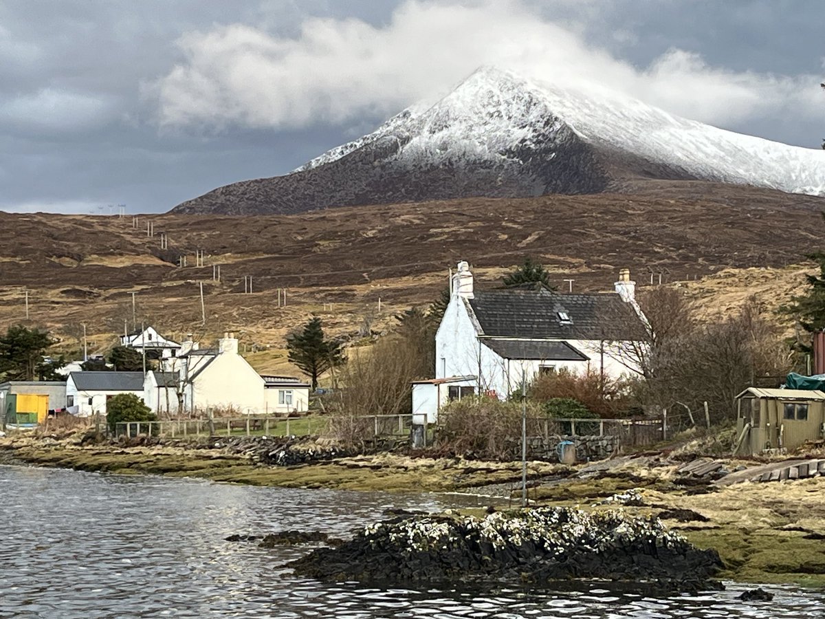 Chilly view from the boatyard on Skye where otters were playing in the evening.