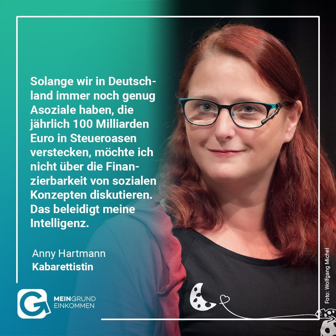 Mrs Voxx, #TeamHabeck 💚 #TeamBaerbock 🏍💨🌈 📯🪣 (@voxxvielfalt) on Twitter photo Moin. 
Wir müssen Asoziale endlich richtig definieren! Moin. 
Wir müssen Asoziale endlich richtig definieren!