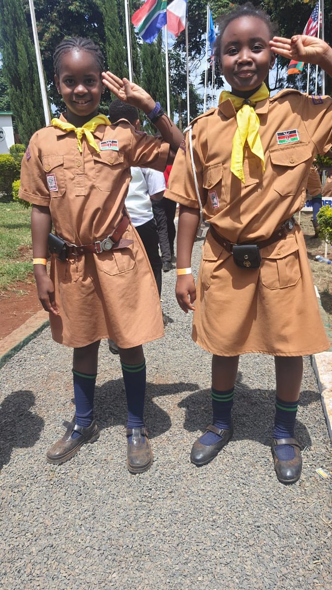sthannahs's tweet photo. Throwback Thursday:
Foundaree commemoration trip to Nyeri on 24 February 2024
#scouting
#roadtrips https://t.co/4A0hUI9xXr