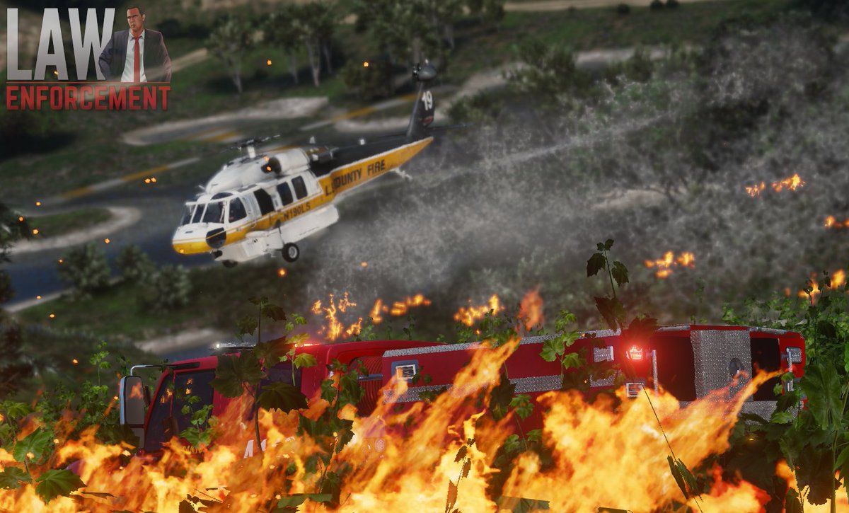 lefrgtav's tweet photo. Le LSCoFD mobilise d'importants moyens pour combattre un incendie forestier

#lawenforcement #lacofd #intervention #secours #pompies #lscofd #fivem #roleplay #fire #firefighter #lefr https://t.co/VLfOXpgB7d