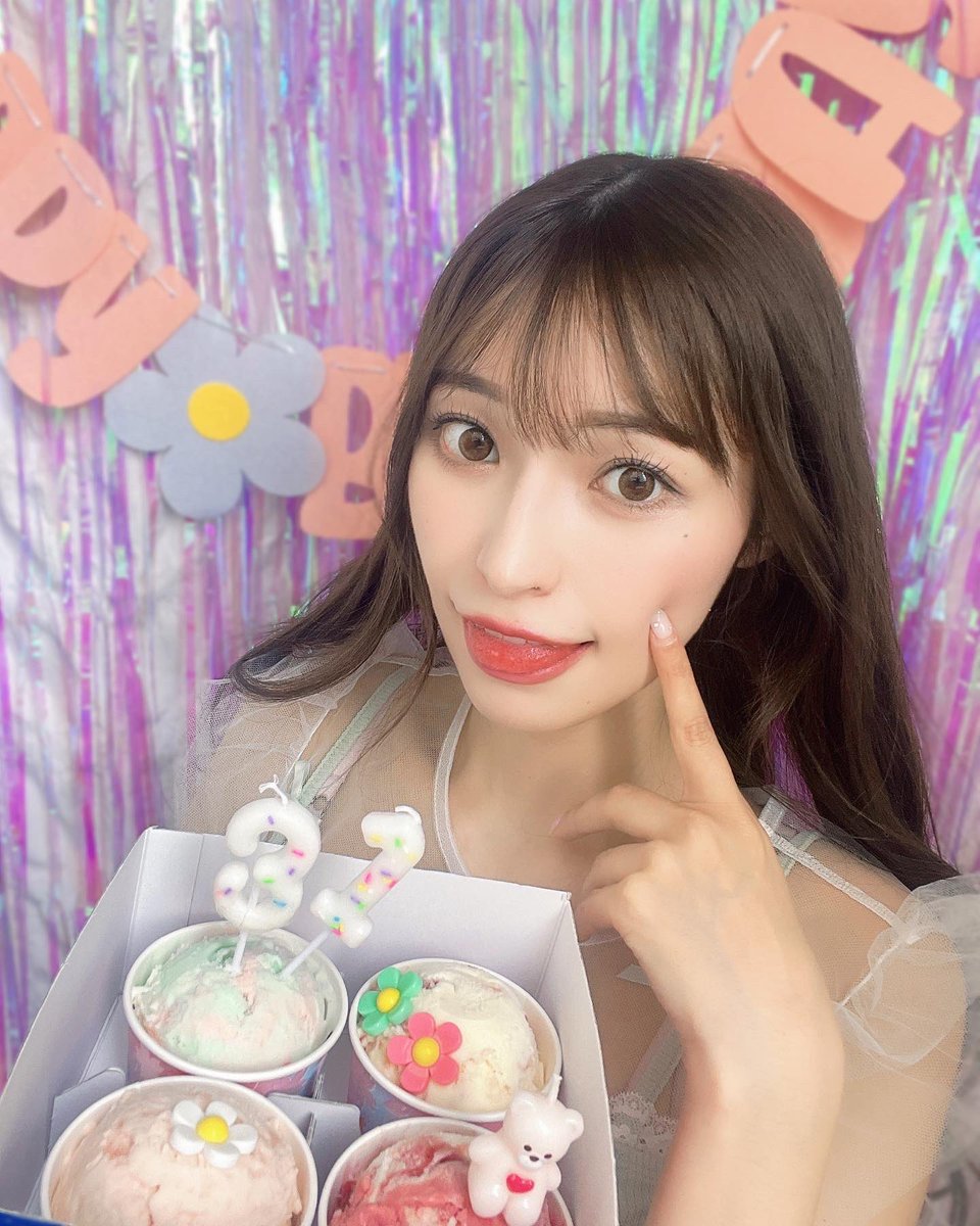 erisa_kusunoki's tweet photo. 最近会える機会少なかったけど
5月はたくさん会える😻❣️

しかもずっとやってみたかった内容のイベント盛りだくさんだから楽しみにしてて❤️‍🔥
詳細はお待ち下さい💭 https://t.co/xKql5728zQ