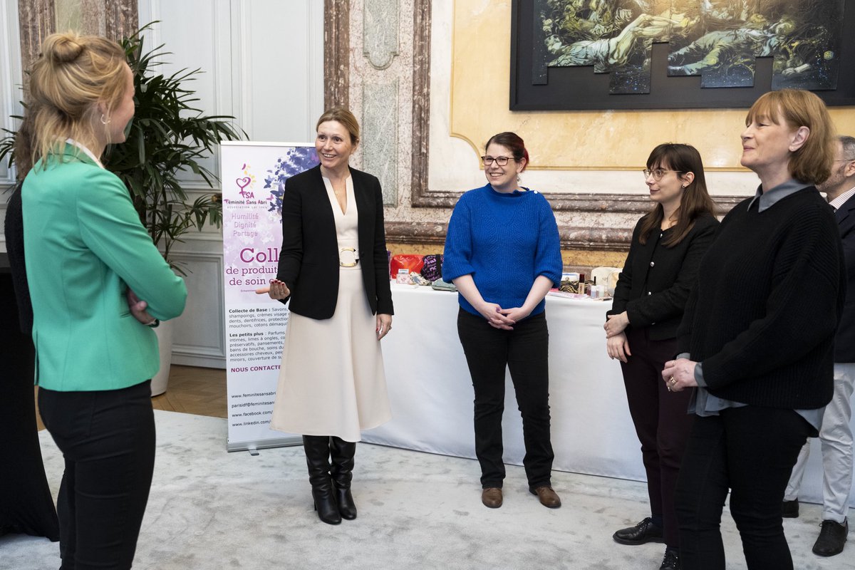 ACP (@acp_parlement) on Twitter photo Les dons à <a href="/feminitesansabr/">Féminité Sans Abri</a> sont précieux.
Leur humanisme, câest une centaine de bĂ©nĂ©voles et + de 40k trousses distribuĂ©es en 2023 aux plus prĂ©caires.
Heureux dâavoir organisĂ© cette collecte avec lâ<a href="/AssembleeNat/">AssemblĂ©e nationale</a>.
Merci à <a href="/YaelBRAUNPIVET/">Yaël Braun-Pivet</a> et <a href="/KlinkertBrigitt/">Brigitte Klinkert</a> pour leur soutien. Les dons à <a href="/feminitesansabr/">Féminité Sans Abri</a> sont précieux.
Leur humanisme, câest une centaine de bĂ©nĂ©voles et + de 40k trousses distribuĂ©es en 2023 aux plus prĂ©caires.
Heureux dâavoir organisĂ© cette collecte avec lâ<a href="/AssembleeNat/">AssemblĂ©e nationale</a>.
Merci à <a href="/YaelBRAUNPIVET/">Yaël Braun-Pivet</a> et <a href="/KlinkertBrigitt/">Brigitte Klinkert</a> pour leur soutien.