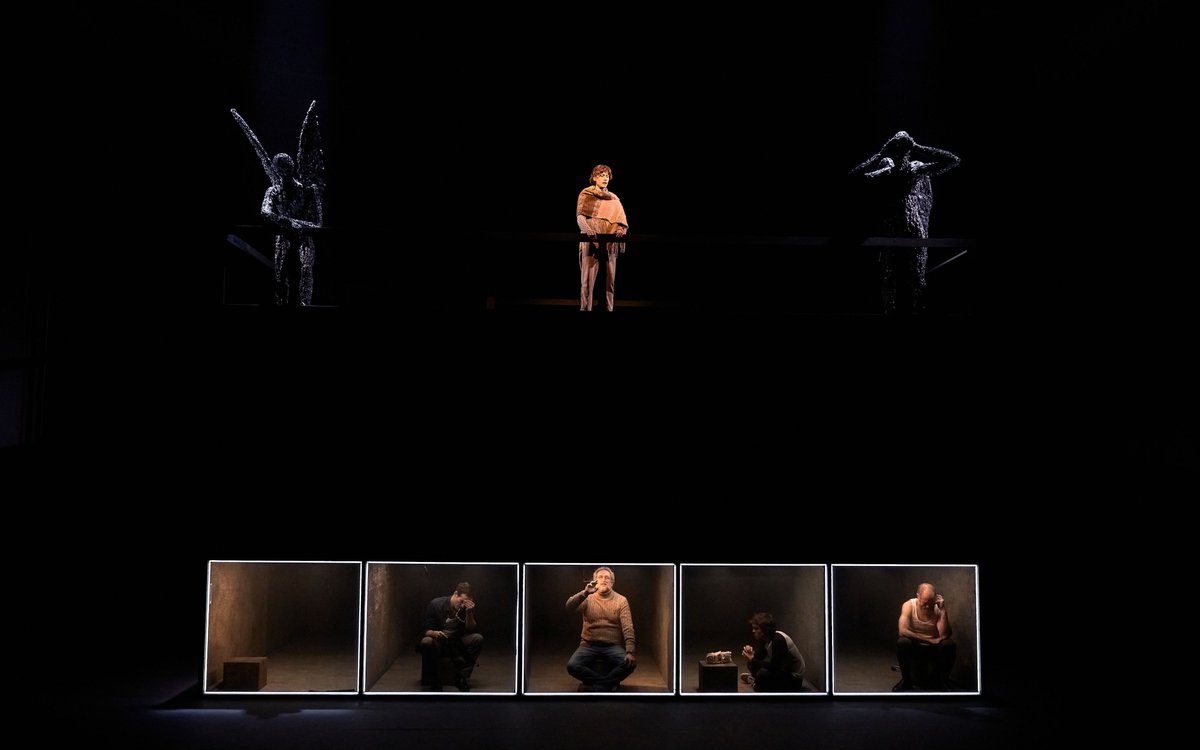 CIELOS de Wajdi Mouawad
<a href="/barcopirataorg/">Barco Pirata</a>
Director: <a href="/PerisMencheta/">Peris-Mencheta</a>
19:30 - Sábado 20 de Abril de 2024