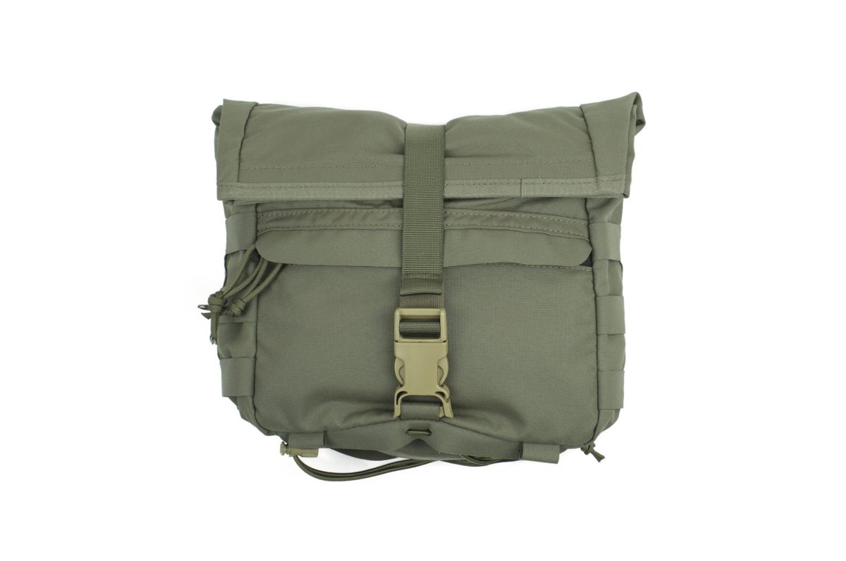 AMNBofficial's tweet photo. Introducing the Buttpack Rolltop

DEFTEX have made it their goal to create a new bag that does not exist on the market until now!

More:  https://t.co/NzAXf4YnIh

#amnb #tacticalgear #deftex #buttpack #combatgear #militarymen #stonegrey #camouflage #geartalk https://t.co/Z77utGY7uF