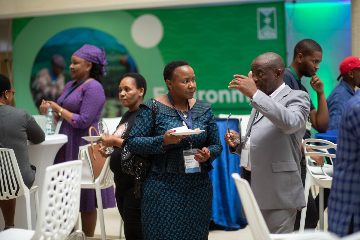 Tente Tente, PrEng tweet media