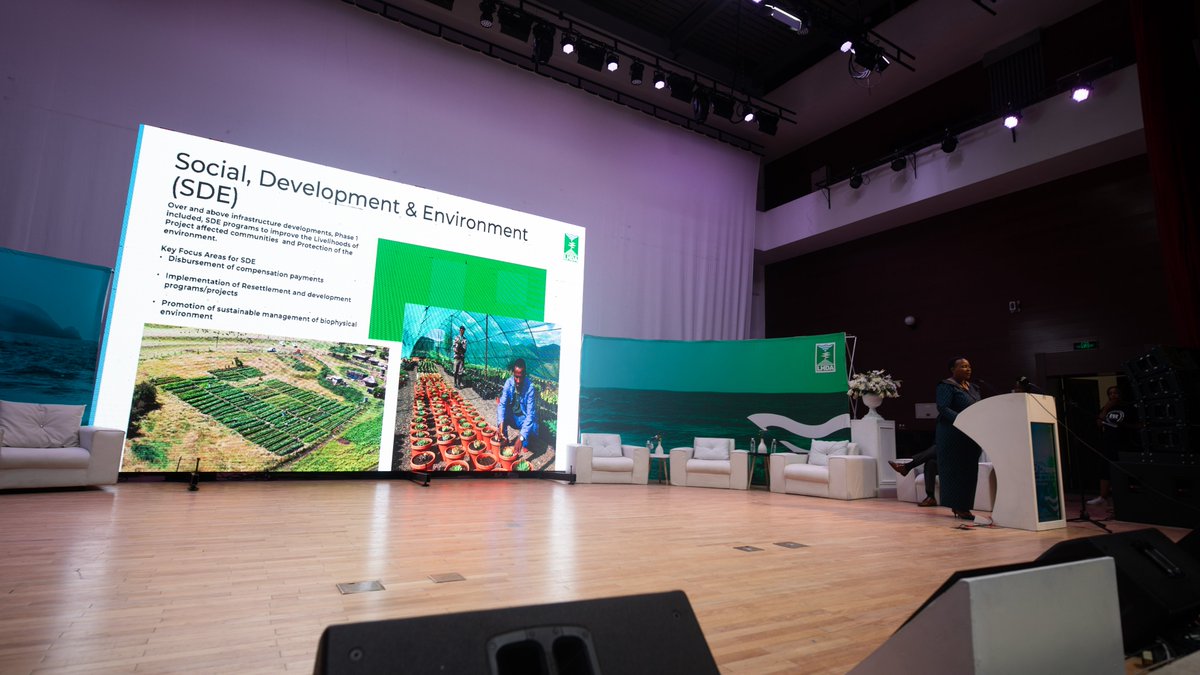 Tente Tente, PrEng tweet media