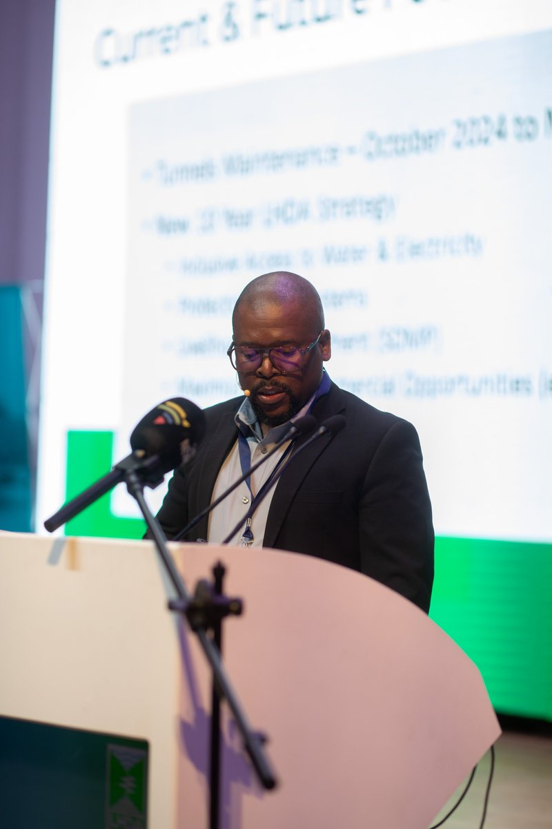 Tente Tente, PrEng tweet media