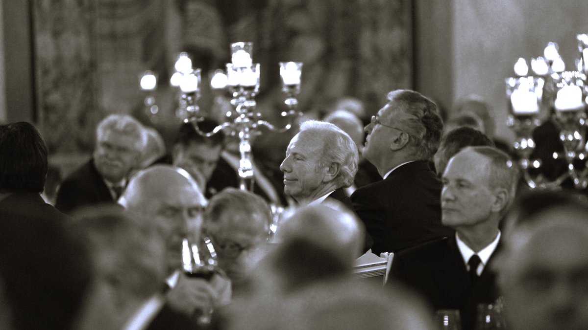 Joe #Lieberman was a longtime supporter of the MSC, co-leader of US congressional delegations with John McCain, recipient of the Ewald von Kleist Award, member of our American board, and a dear friend. We mourn his passing at age 82 and offer condolences to his loved ones.