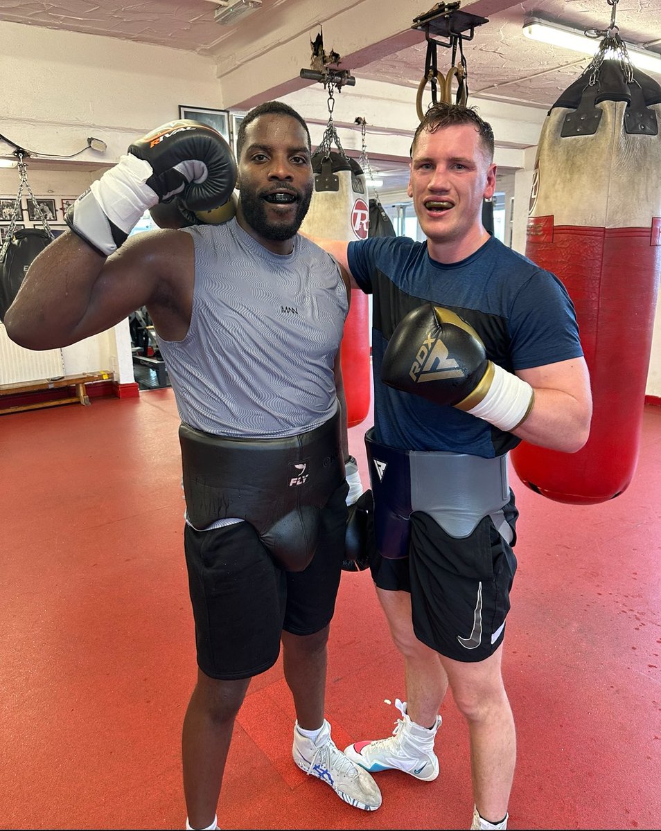 Good rounds banked today @Lawrence_tko & @jackmasseyboxer #Boxing