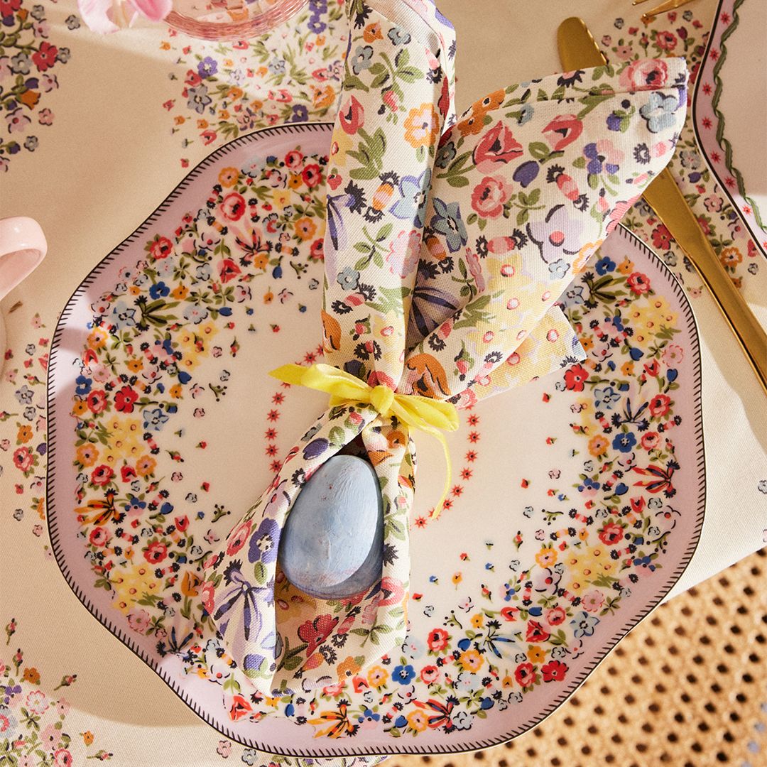 HartsOfStur's tweet photo. Add a nostalgic-inspired theme to your kitchen with the new Cath Kidston ranges.
With bold florals and retro cowgirls, they will be sure to bring a country-cottage feel into your home.
Take a look; https://t.co/JalYzjg4qt
#cathkidston #retro #hartsofstur #sturminsternewton https://t.co/21YbipDzc7
