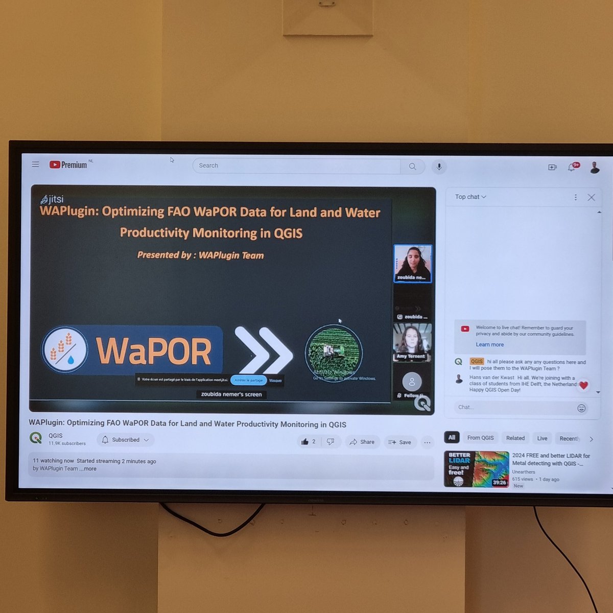 hansakwast's tweet photo. Happening now at #QGIS Open Day: live session on the @WAPlugin. Watching it with @ihedelft MSc students in my class. Watch here: https://t.co/wy5E5cF2w9 https://t.co/8w6chblk3n
