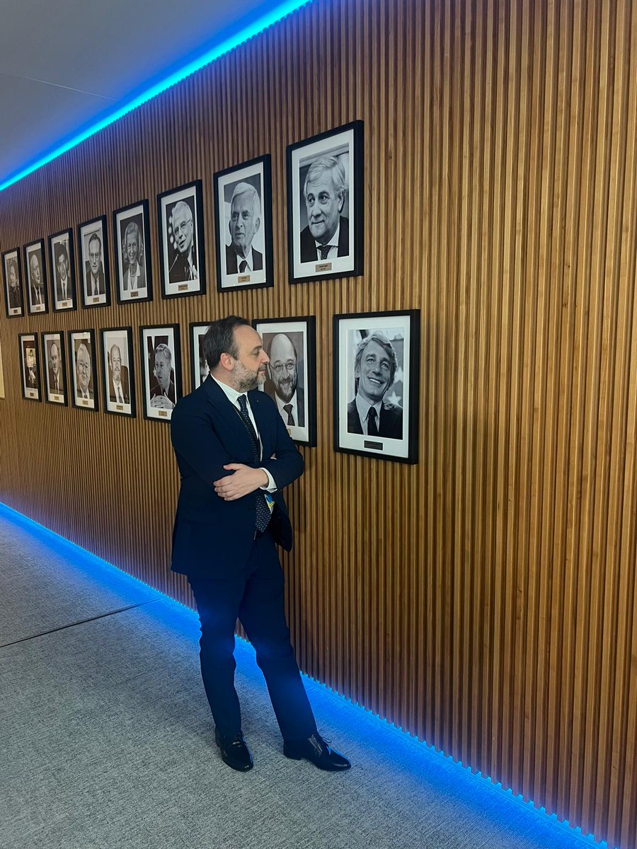 Siamo europeisti da sempre. Crediamo in una #Europa forte, democratica e capace di affrontare ogni sfida. La  nascita degli #StatiUnitidEuropa è una notizia importante, perché segna una nuova pagina di storia per il nostro futuro. Ora avanti con <a href="/Piu_Europa/">Più Europa</a> verso nuove sfide.