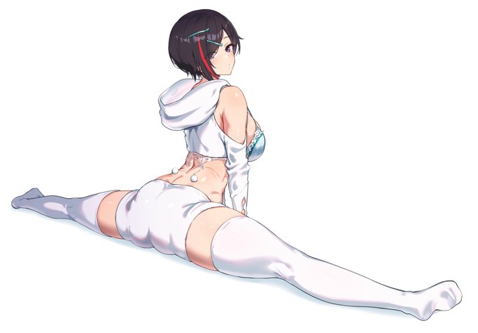 お泊まり会でチームメンバーに持ち込みパジャマ着せられた南ス 