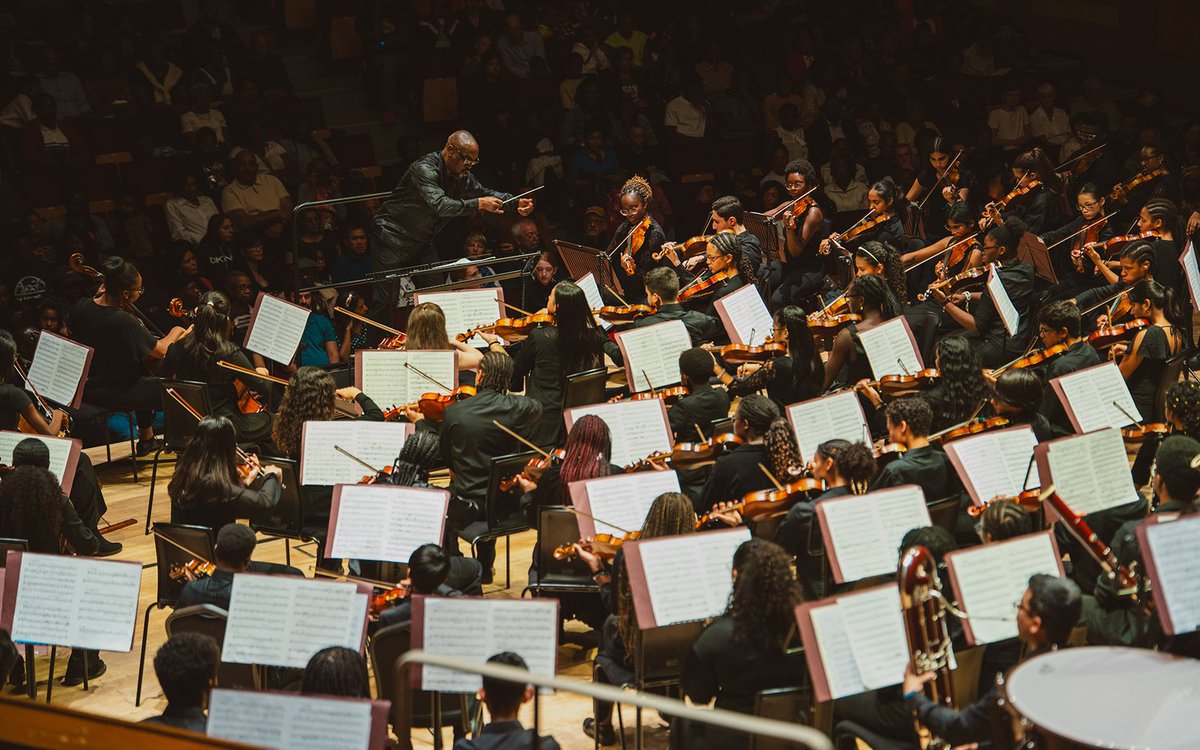 🎼 Opportunity for orchestral musicians aged 11-22 ⬇️ Our friends @Chineke4Change have opened auditions for their Chineke! Junior Orchestra Residential Course. Find out more on their website: chineke.org/chineke-junior…