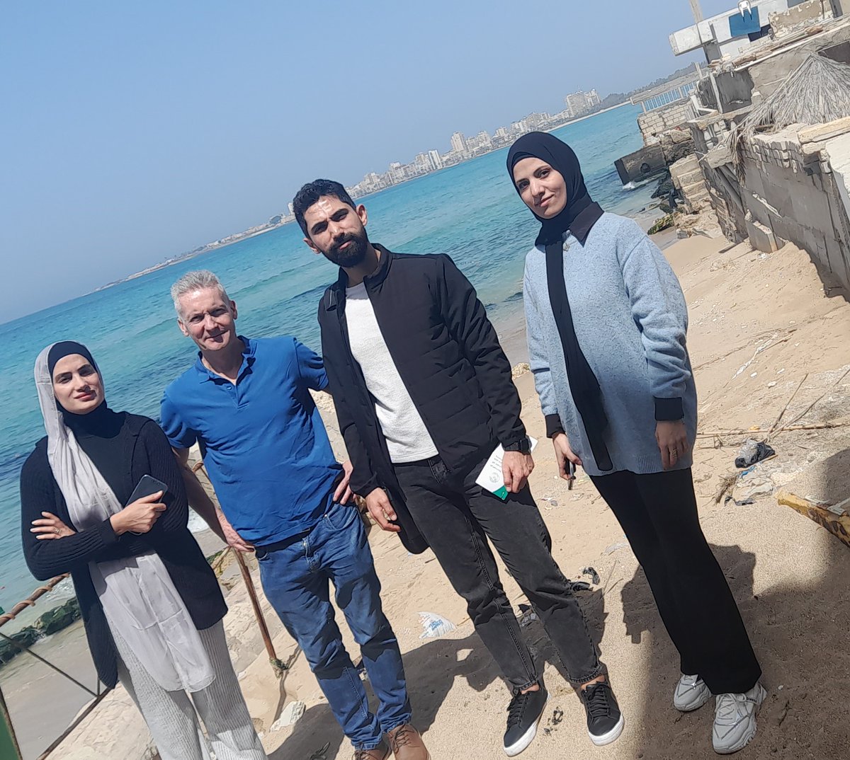 Such a pleasure this morning to meet @CGEbelfast's partner organisation in Rashidieh refugee camp in Tyre, Lebanon. The Centre is working with the Women's Programs Association, a Palestinian NGO, on an education project for children aged 12-16 who have dropped out of school.