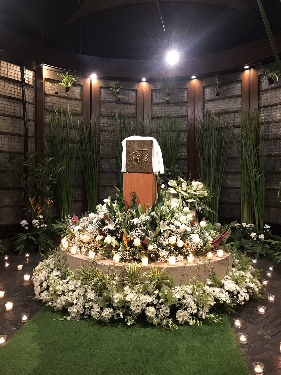 meldz0811's tweet photo. Third Church: Shrine of Mary, Queen of Peace/EDSA Shrine, EDSA cor Ortigas -
ALTAR OF REPOSE
#altarofrepose
#visitaiglesia
#thirdchurch
#28march2024
3/7 https://t.co/Sgz8ROlONi
