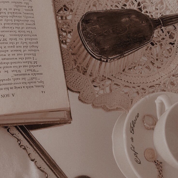 ʚɞ˚ ༘♡ ⋆｡˚ 𝐘𝐨𝐮 𝐫𝐞𝐜𝐞𝐢𝐯𝐞𝐝 𝐚…

     𝐀𝐮𝐬𝐭𝐞𝐧 𝐅𝐚𝐧𝐭𝐚𝐬𝐲 𝐁𝐚𝐬𝐤𝐞𝐭.🦢
     𝐋𝗂𝗏𝗋o: Orgulho e Preconceito.
     𝐏α𝗋α: <a href="/schoundrl/">Aimée.</a> 

           ❝ you are my favorite love story. ❞