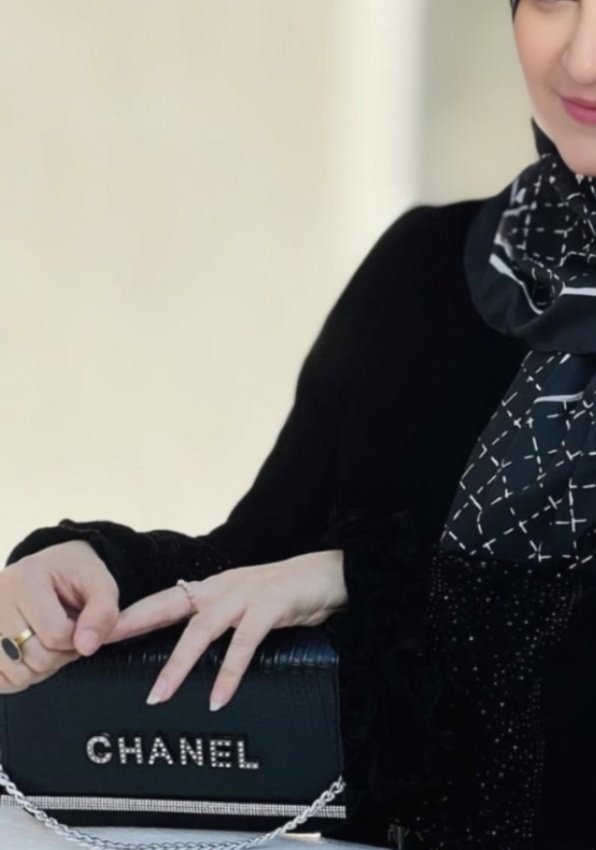 كلاسيكية للغاية
 گ أغنية ل ام كلثوم
 گ صوت فيروز