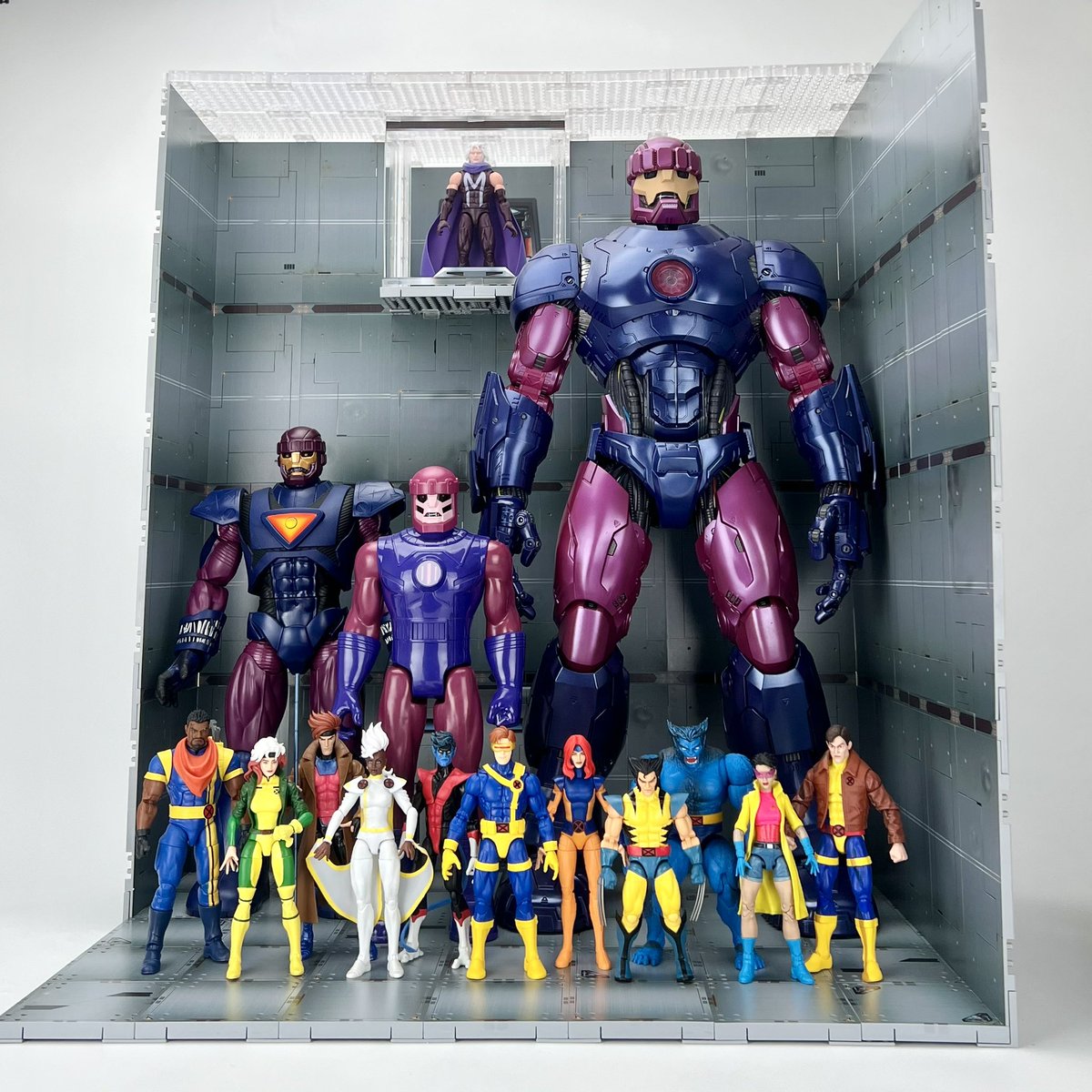 fextsystem's tweet photo. X-men figures at @fextsystem SCI-FI 08 TRAINING ROOM Diorama! It will be ready to ship soon, get yours at https://t.co/t9kk183q6t ! 

#fexthobby #fextsystem #toysdisplay #toydisplay #trainingroomdiorama #dangerroom #xmen97 https://t.co/aziFLkAlzS