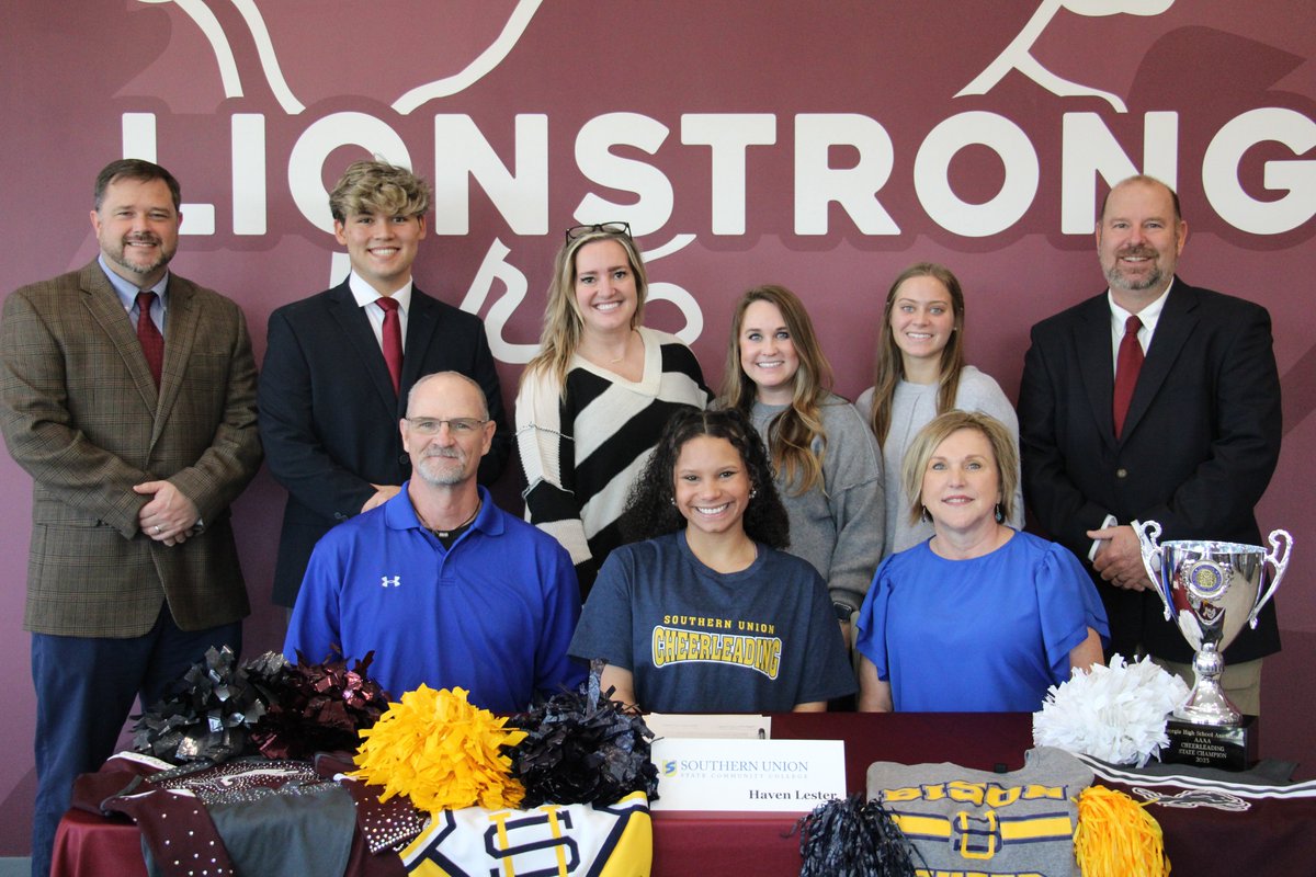 Congratulations to THREE Central Cheerleaders for signing to continue cheering at the collegiate level! Madison Ivey-Kennesaw State University Haven Lester-Southern Union Ella Robinson-Clemson University #lionstrong
