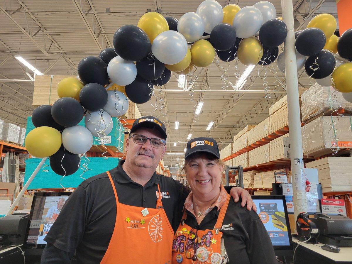 PRO celebration at 6863! <a href="/thewaysheROLS/">Sha'rol Henning</a> <a href="/mark_bolieu/">Mark Bolieu</a> <a href="/jaimee_weghorst/">Jaimee Weghorst</a> <a href="/jessabrooksTHD/">JessaBrooksTHD</a>
