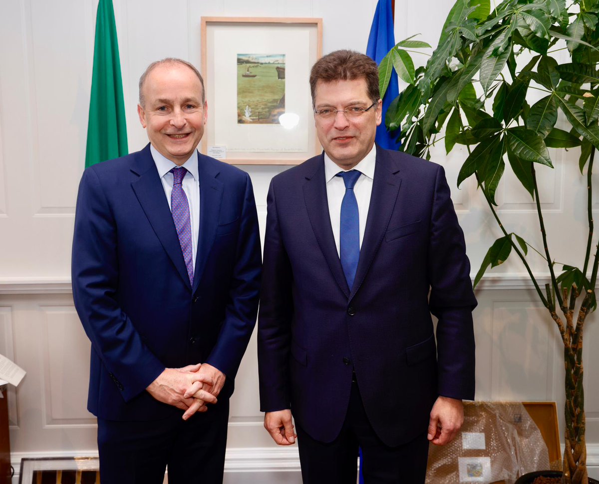 I thank 🇮🇪 and @MichealMartinTD for being such a strong champion of International Humanitarian Law. Rules of war are not optional. They must be respected by all parties and everywhere. Also in #Gaza. Protecting civilians and allowing for humanitarian aid needed is a must. #IHL