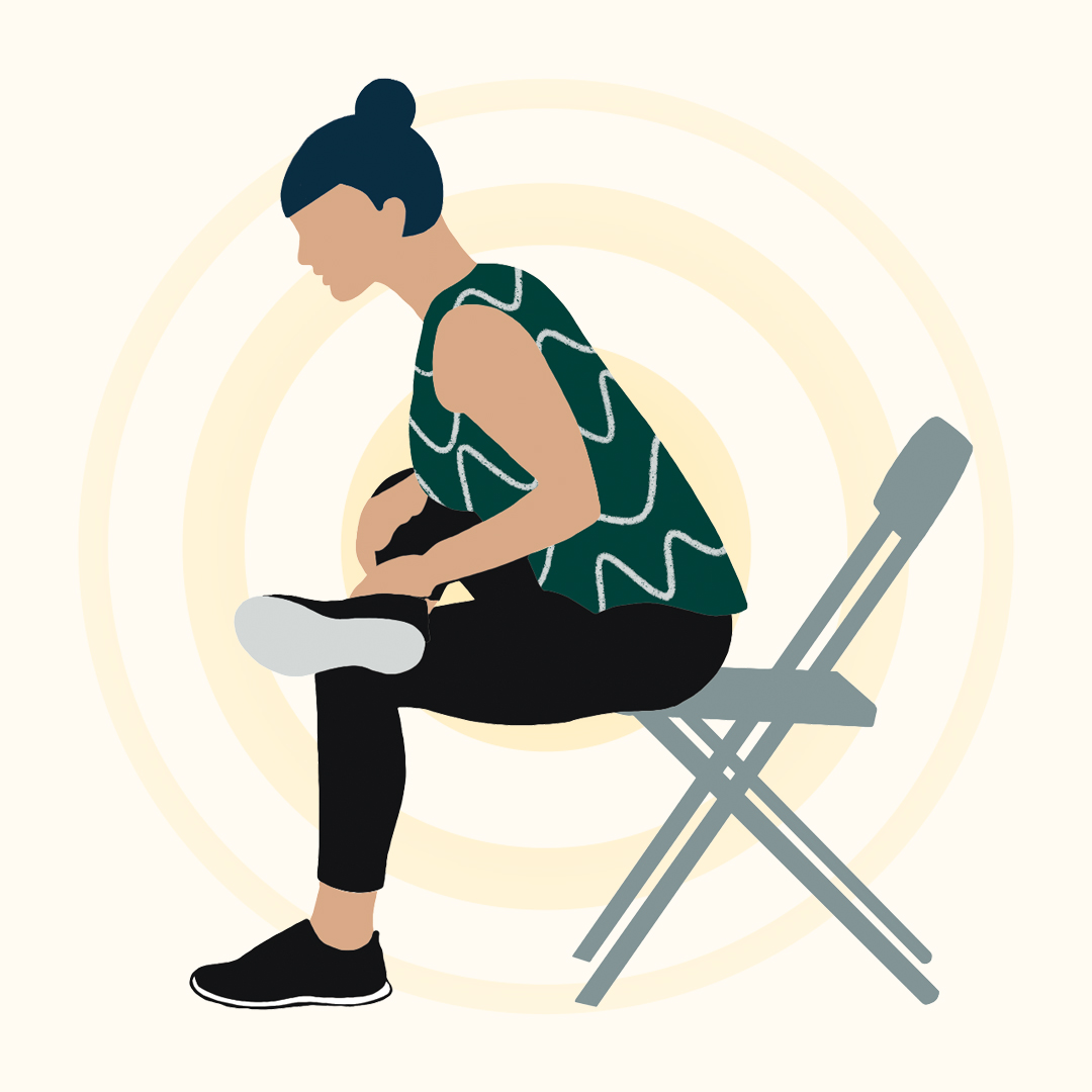 HeatherbankP's tweet image. Midweek Moves #5 – The Glute Rescuer:

1. Sit upright. Place your right ankle on your left thigh. Place hands on your right shin.

2. Lean slightly forward.

3. Hold for 10 seconds.

4. Return to the starting position. Repeat with the other leg.

#Nettl #MidweekMoves