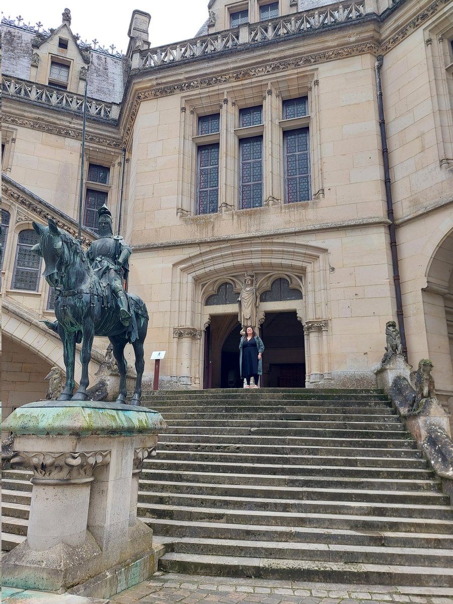 comeflywithJo's tweet image. Merlin Pilgrimage ✅️
@F_F_Podcast do you like our reenactment of Morgana facing the Knights of Medir in the Fires of Idirsholas, and our attempt at Merlin bananagrams (ignore dodgy spelling of Wilddeoren we ran out of letters)
@historyinyork