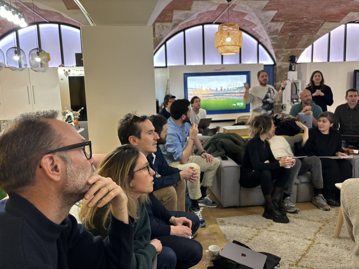 Ce matin, chez notre partenaire Google se déroulait la Shortlist des #CPS2024 du Collectif du Planning Stratégique animé par <a href="/sebgenty/">sebgenty</a> 
De vifs échanges devant tant de stratégies ! Prochaine étape : le deuxième jury qui décidera d’octroyer les précieuses pépites ☀️😏