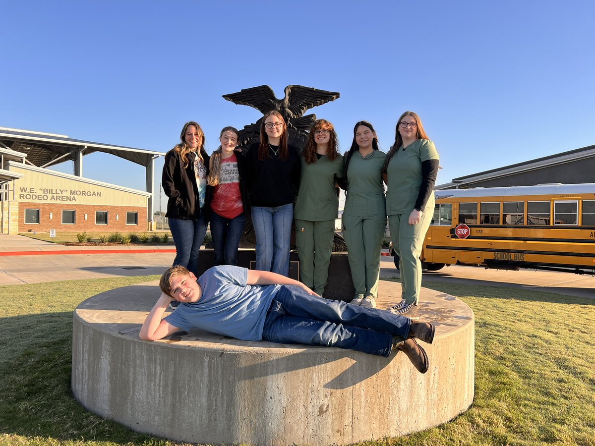 Good luck to our Horse, Vet Med, and Livestock judging teams today competing in Katy and Waller!!! 💙💛 <a href="/langhamcreekhs/">Langham Creek High</a>