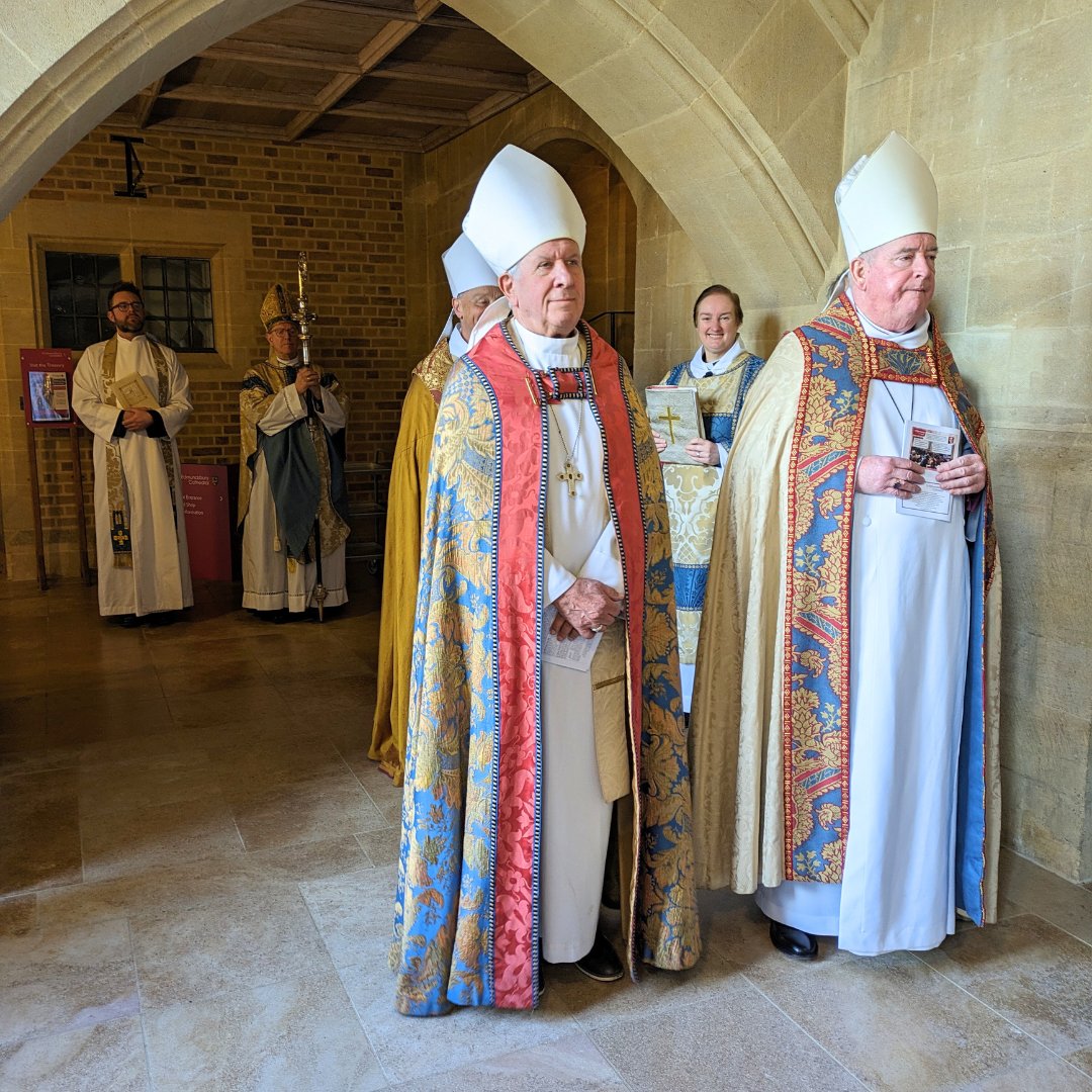 St Eds Cathedral tweet media