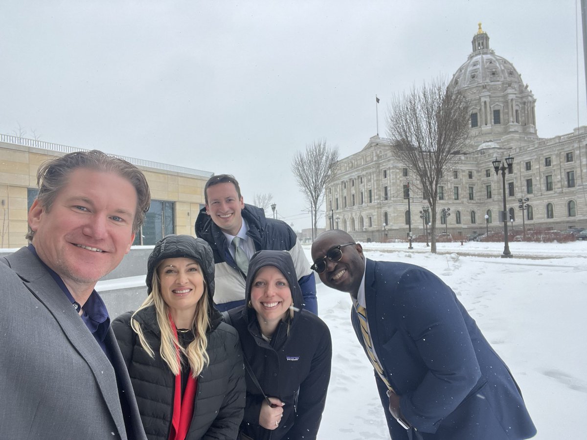 Em_citabine's tweet photo. Despite the late March blizzard conditions, we managed to make it to the MN State Capital on Tuesday to meet with both urban and outstate legislature in the House and Senate to discuss the importance of keeping cancer care close to home for MN’s millions of rural residents. https://t.co/VC3XoCPuki