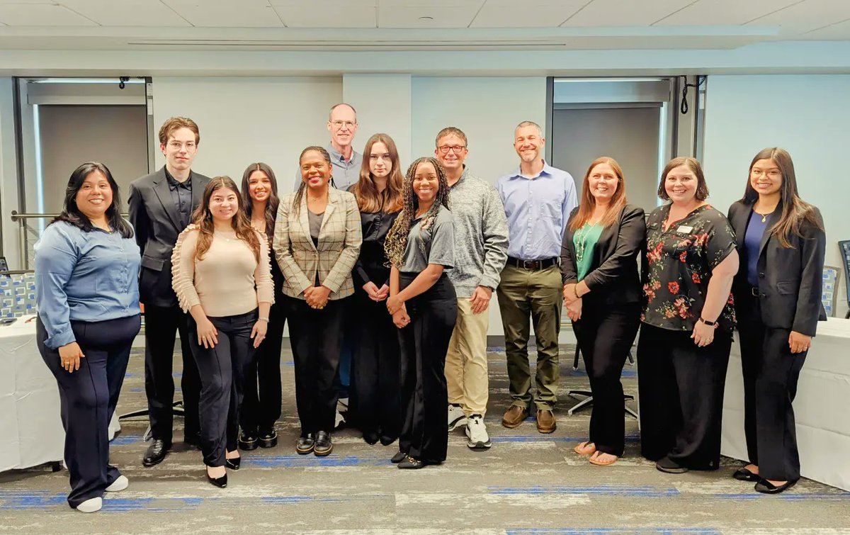 aneika's tweet image. We had a good time on our effort to better understand A.I. &amp;amp; its role w/academia at the AI@SHSU Mini Conf. Our keynote speaker @jasongulya gave a dynamic address. I also had a good time moderating the Academic Integrity &amp;amp; A.I
 w/@SamHouston_SGA  Pres Veronica Calderon. #shsu #AI