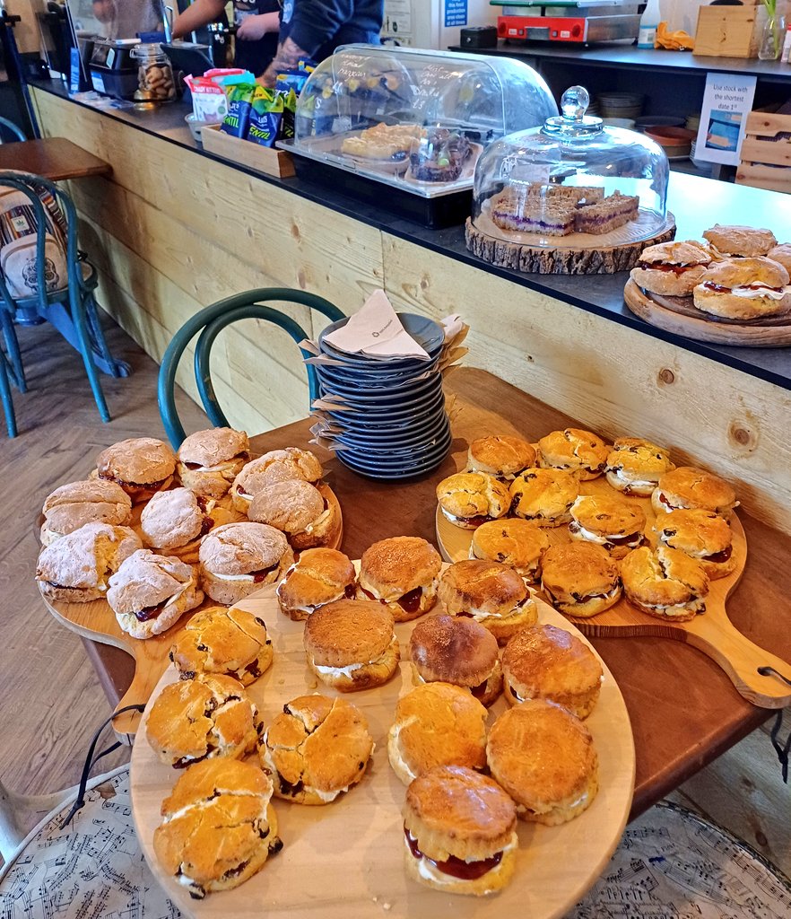 Making community spaces accessible for all is part of what #CommunityRail members do, so great to visit @TurningTidesCIC tea room at #Crediton to see the new fully accessible eco-aware toilet. Glad to work with @DCRailPart @RailwayHeritage & @GWRHelp on this. Yummy scones too!