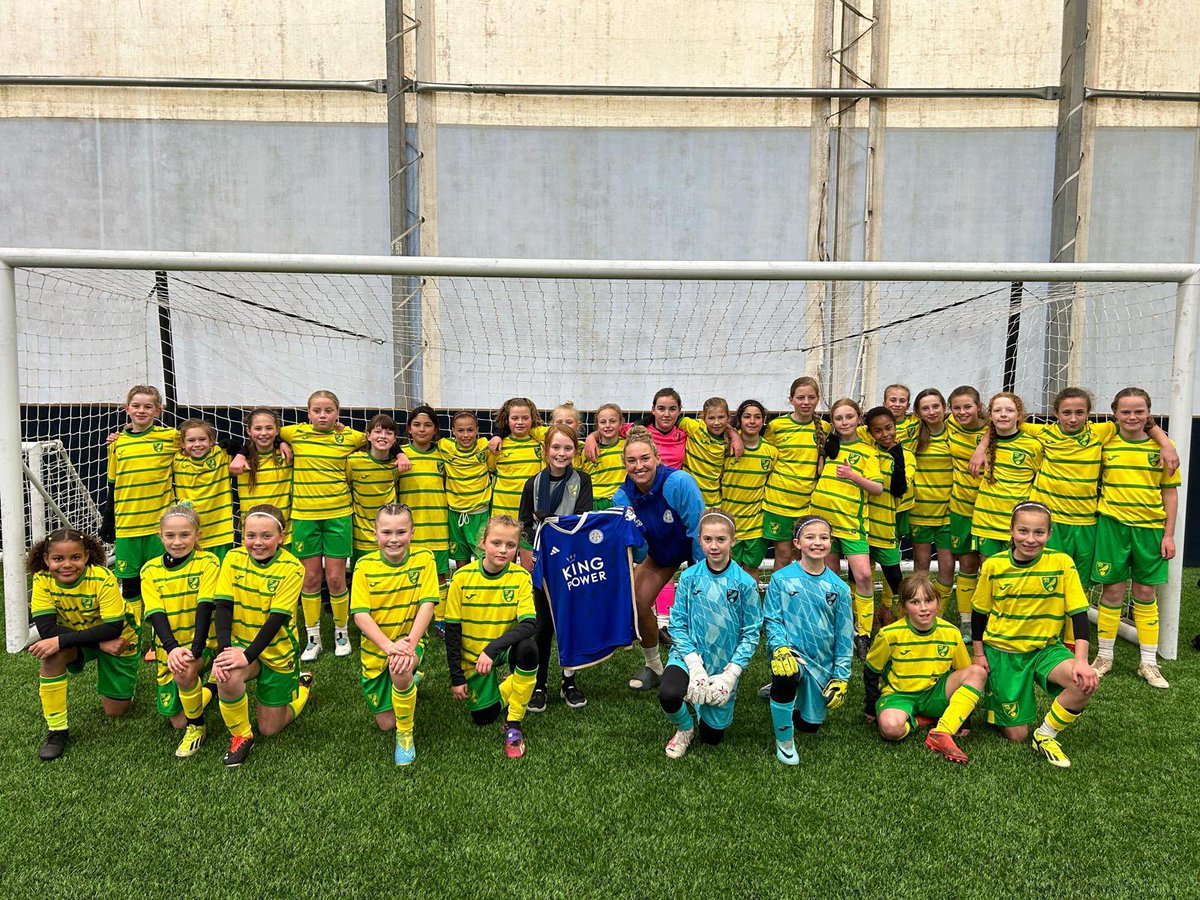 Our ADP Girls U10s and U12s have spent today at @LCFC_Women’s training ground to compete in the Foxes Cup tournament 🏆 A special thanks to former @NorwichCityCSF and current Leicester City Women player Aimee Palmer for the photo opportunity 📸 Great to see you, Aimee 💛