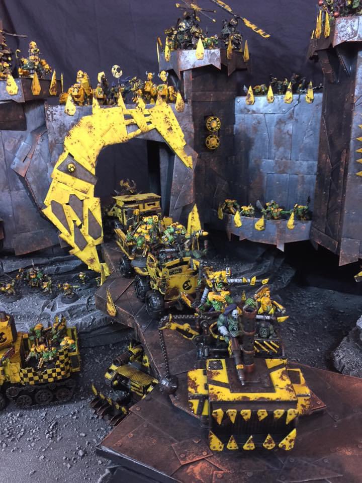GrinnialVex's tweet image. This is my original display board, and these pics are 8 years old now! I took it to #adepticon maybe 5 different years, but had to retire it as it’s mostly cardboard and VERY worn out. I’m still super proud of it though. 😁 #TBThursday #WarhammerCommunity #orks #warhammer40k
