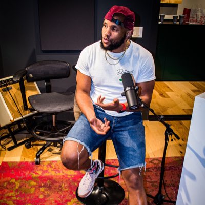 dtpodcast2's tweet photo. #NewProfilePic https://t.co/ggbYO6Z5he