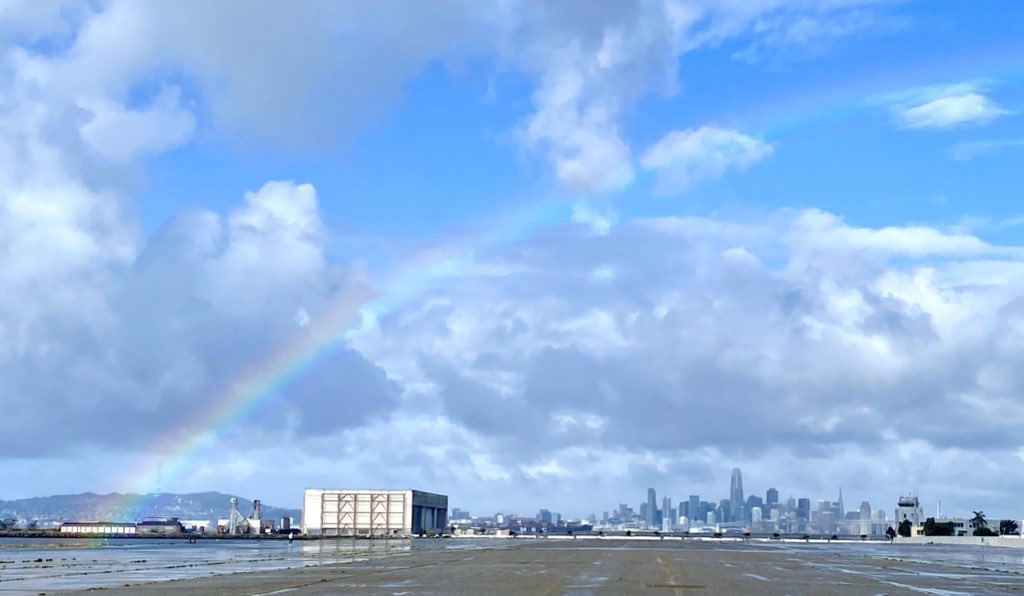 @RollOverEasy Good morning Roll Over Easy! Took this from Alameda a few days ago & immediately turned away & now imagine the Sutro Tower rainbow is just there permanently like a new Ben Wood light installation.