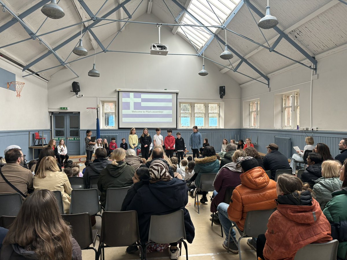 LangsidePri's tweet photo. Well done to P5a on an amazing assembly all about Ancient Greece! Thank you to families for coming along to share their wonderful learning! 🇬🇷🏛️🏺#CelebrationofLearning https://t.co/88SS1zgKa1