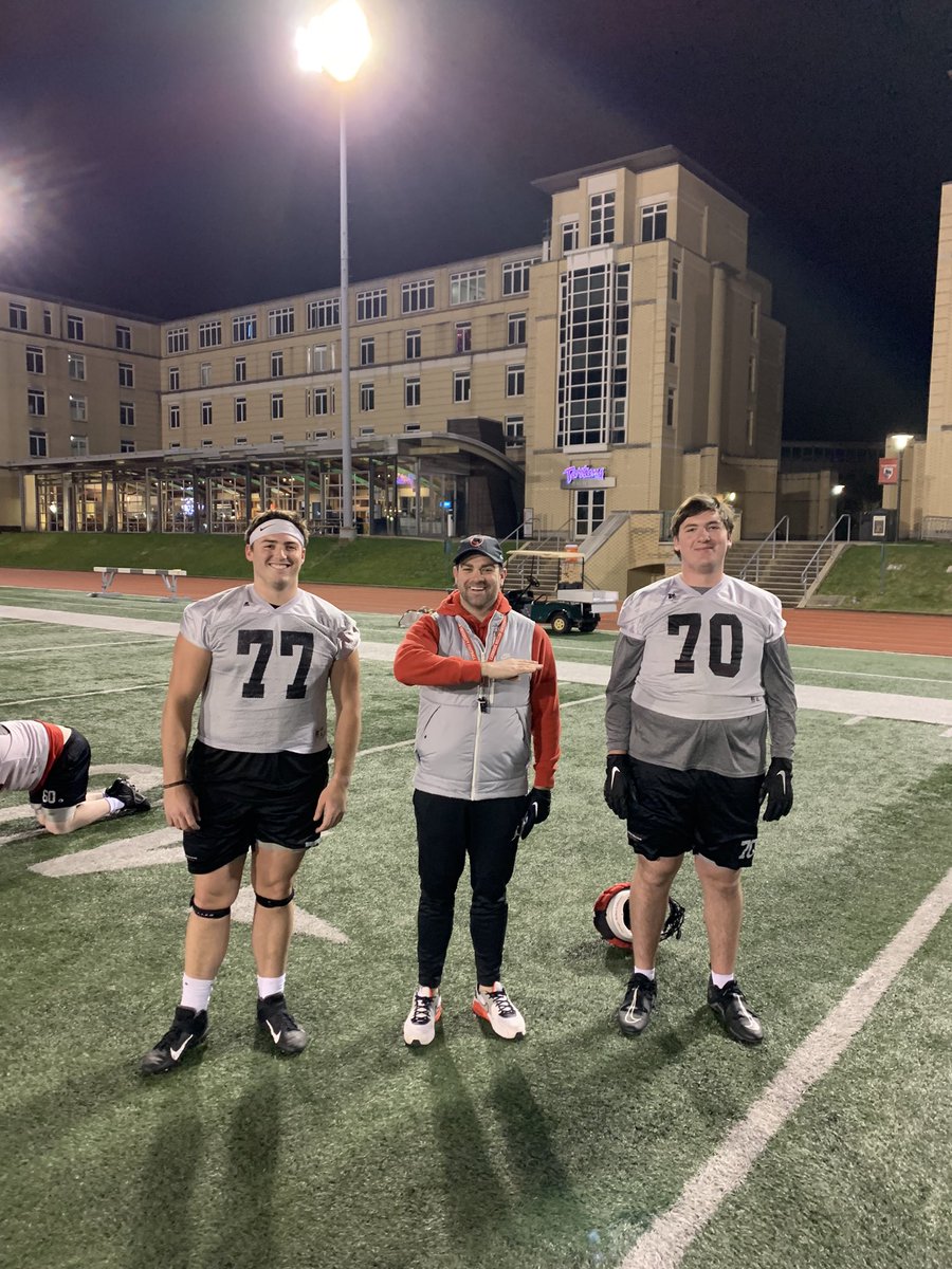 Ryan Larsen tweet media