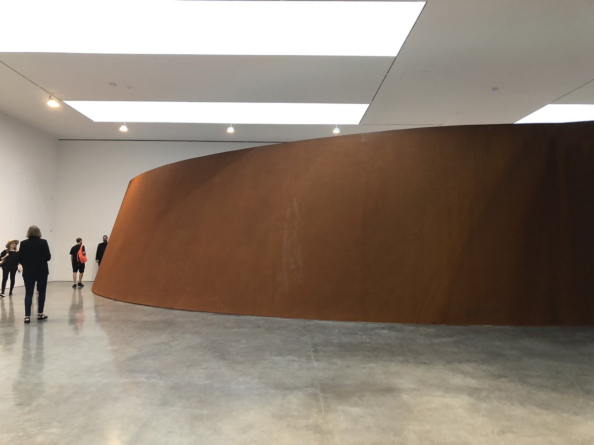 VannaZachariou's tweet photo. From Richard Serra’s #Forcedrounds exhibition at #Gagosian in 2019. I went back 3 times. #bendingsteel https://t.co/cZOjVSa6RY